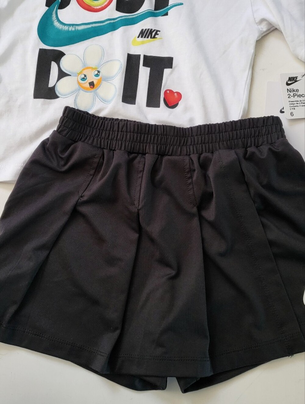 Nike girls 2-piece shorts set athletic outfit T-shirt Skort size 6 Black - Picture 2 of 4
